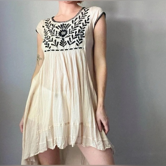 Free People Dresses & Skirts - Free People Marina Gauze High Low Midi Dress Size M